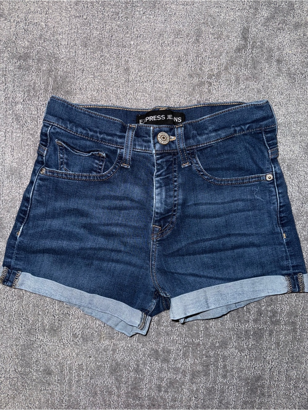 Express Jeans Dark Wash Cuffed Denim Shorts Size 2
